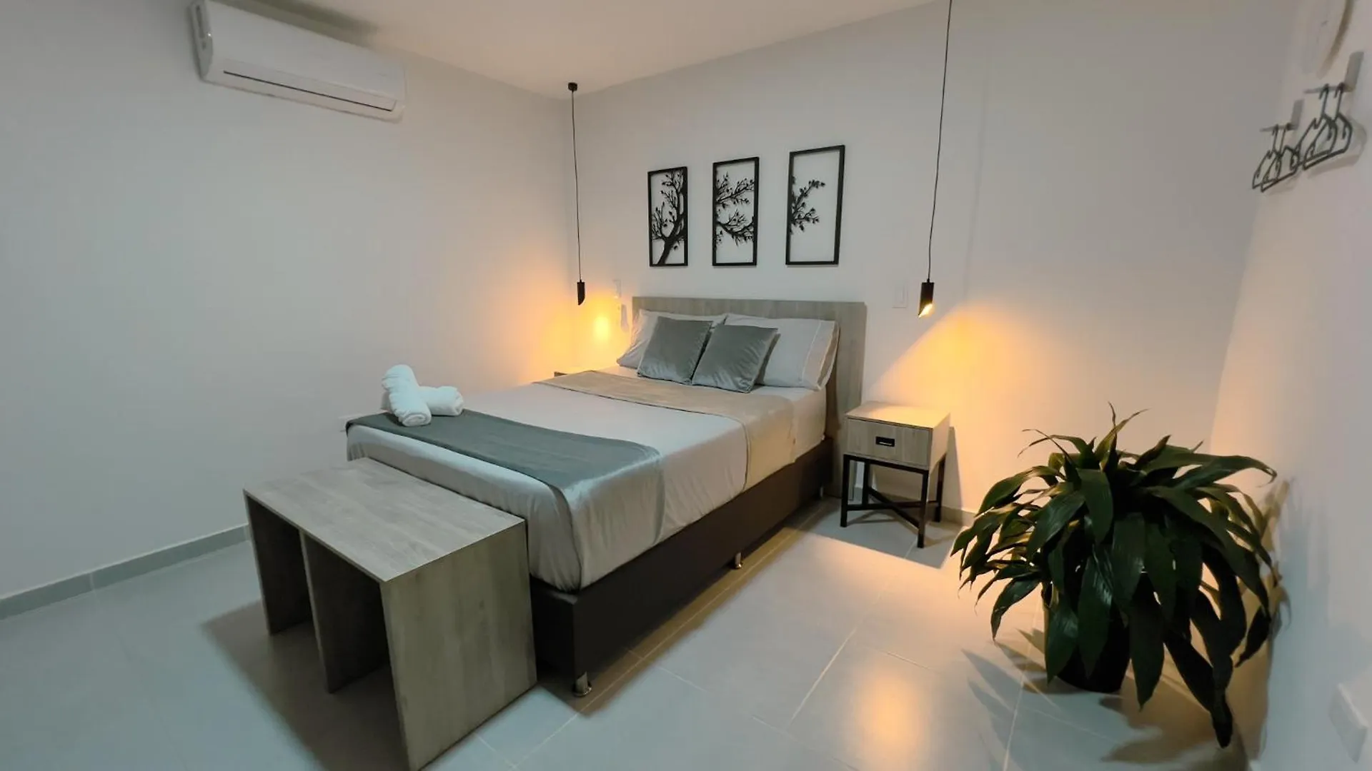 Kasa Cactus Laureles, Medellin 호텔 콜롬비아