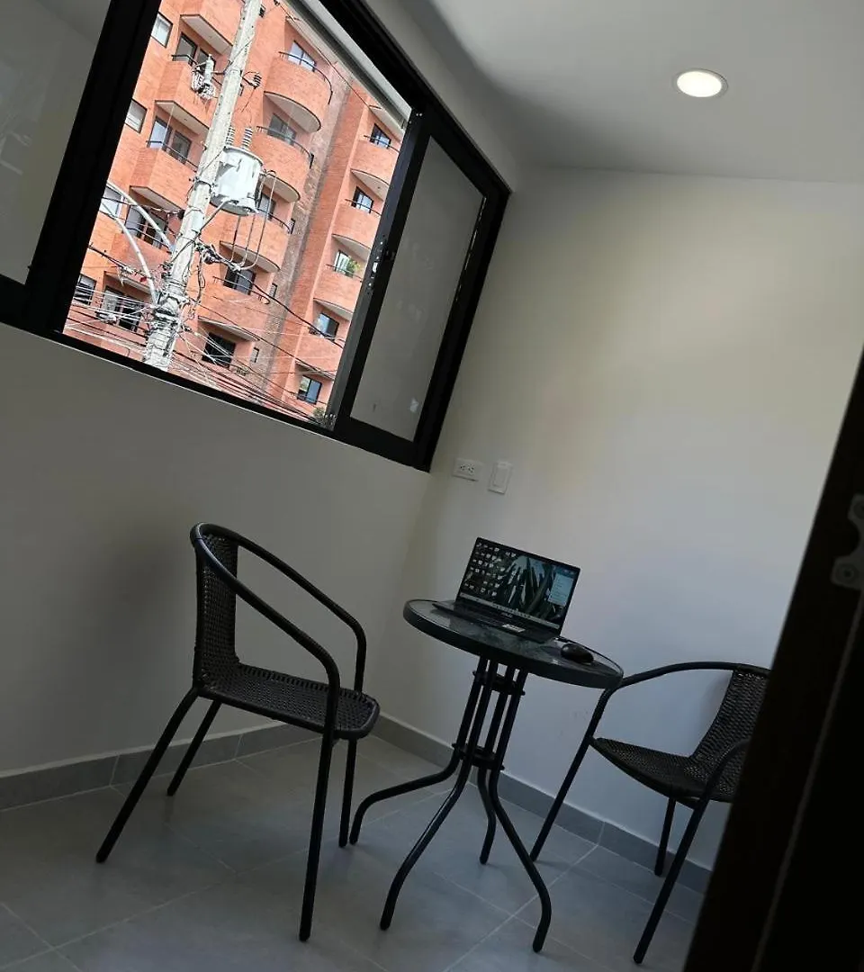 Kasa Cactus Laureles, Medellin Hotel